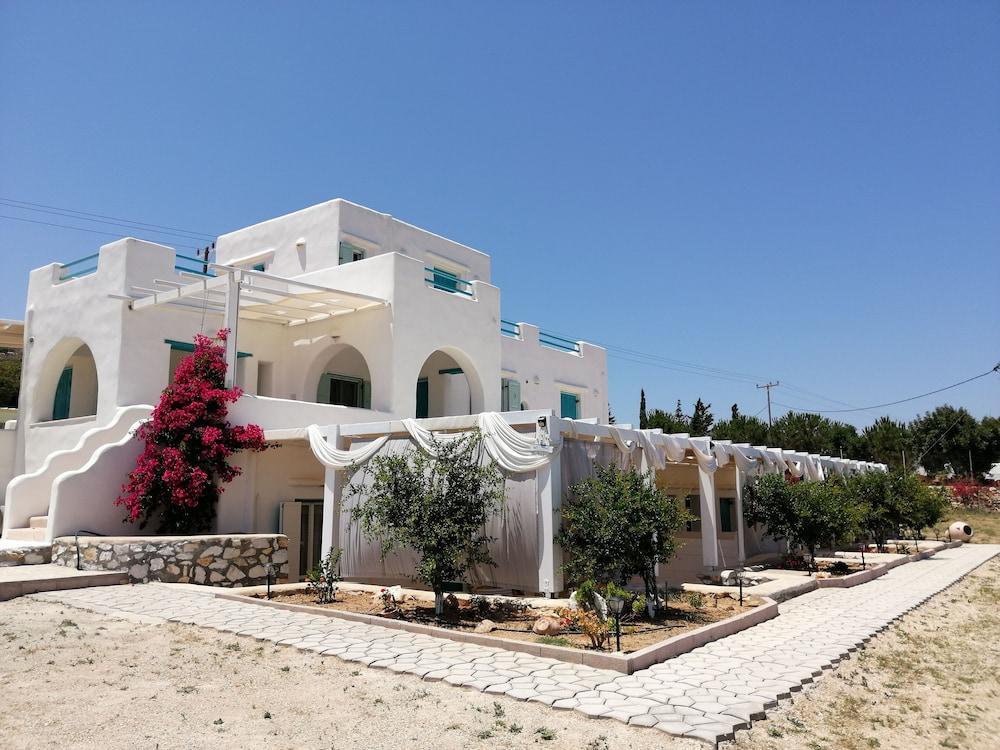 Villa Kampos Naousa-Marpisa Ampelas Exterior foto